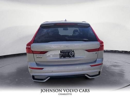 2025 Volvo XC60 B5 Plus
