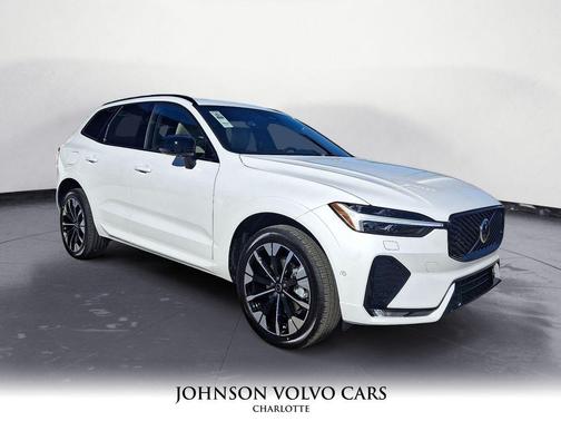 2026 Volvo XC60 B5 Plus