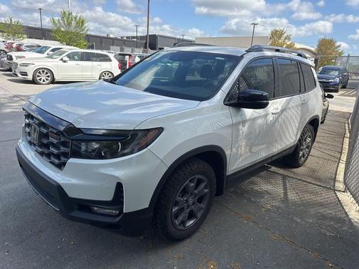 2024 Honda Passport AWD TrailSport