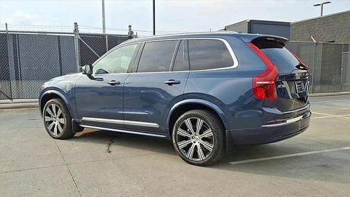 2024 Volvo XC90 Recharge Plug-In Hybrid T8 Ultimate Bright Theme 7-Seater