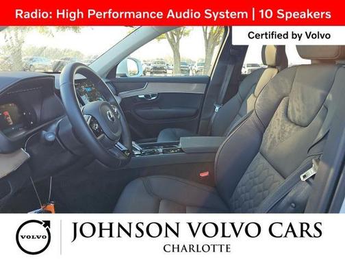 2025 Volvo XC90 B6 Plus 7-Seater