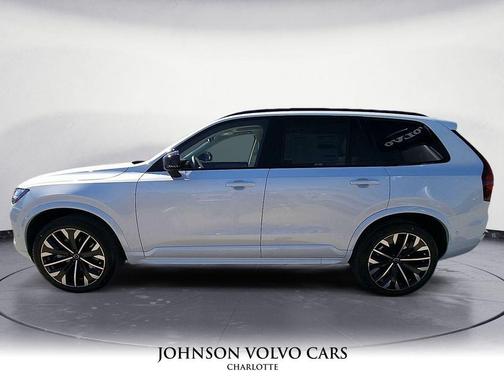 2026 Volvo XC90 B6 Ultra Dark Theme 7-Seater