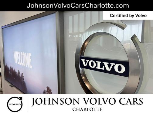 Cloud 2025 Volvo XC40 B5 Core Bright Theme