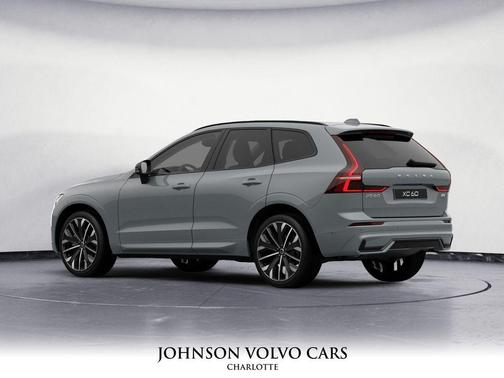 2026 Volvo XC60 B5 Ultra