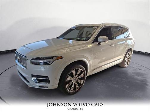 2025 Volvo XC90 B6 Plus 7-Seater