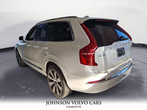 2025 Volvo XC90 B6 Plus 7-Seater