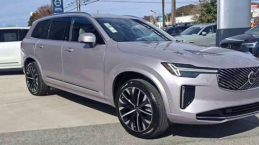 2026 Volvo XC90 B6 Plus 7-Seater