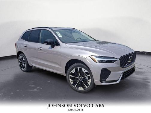 2026 Volvo XC60 B5 Plus