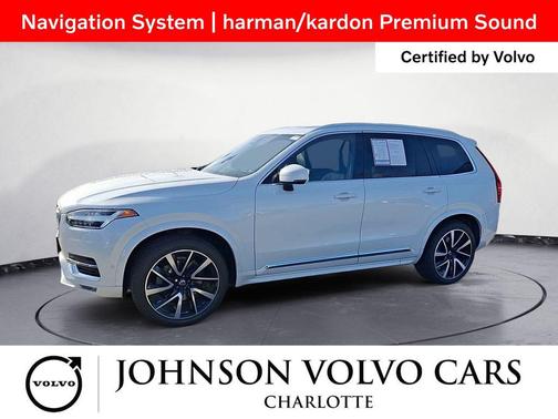 2023 Volvo XC90 B5 Plus