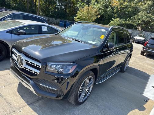 2023 Mercedes-Benz GLS 450 4MATIC
