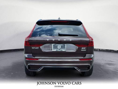 2026 Volvo XC60 B5 Ultra