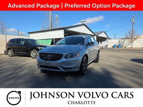 2017 Volvo XC60 T5 Dynamic