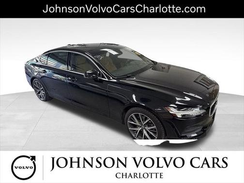 2018 Volvo S90 T5 Momentum