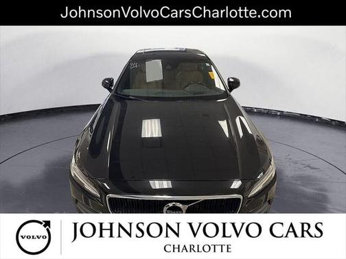2018 Volvo S90 T5 Momentum