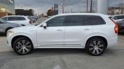 2025 Volvo XC90 Plug-In Hybrid T8 Ultra 7-Seater