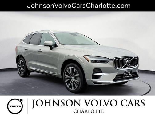 2022 Volvo XC60 Recharge Plug-In Hybrid T8 Inscription Expression