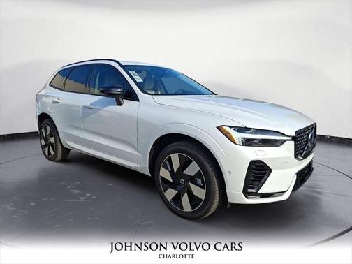 2025 Volvo XC60 Plug-In Hybrid T8 Plus