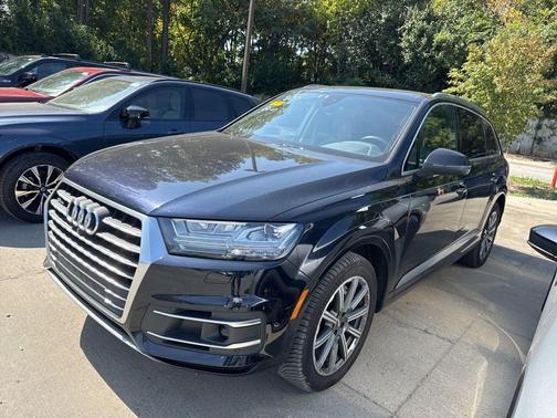 2017 Audi Q7 2.0T Premium