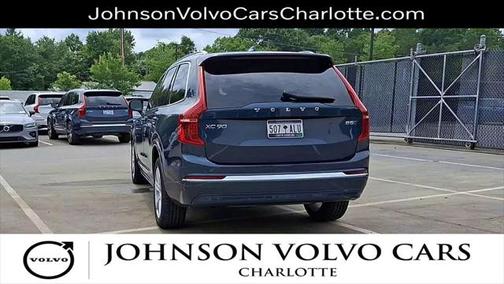 2024 Volvo XC90 B5 Core Bright Theme