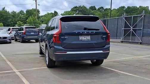 2024 Volvo XC90 B5 Core Bright Theme