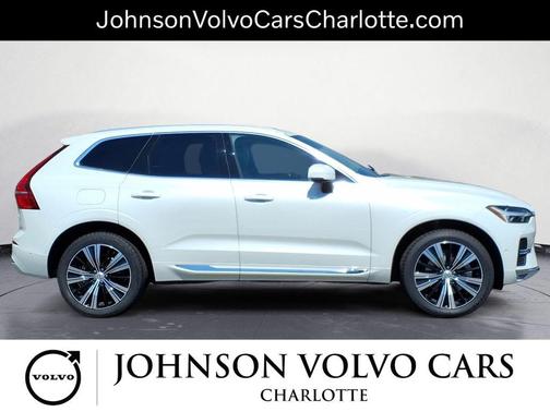 2022 Volvo XC60 B6 Inscription