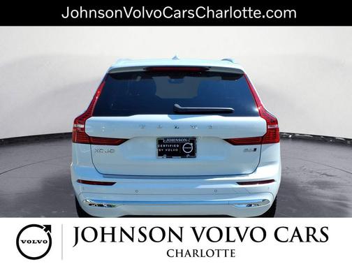 2022 Volvo XC60 B6 Inscription