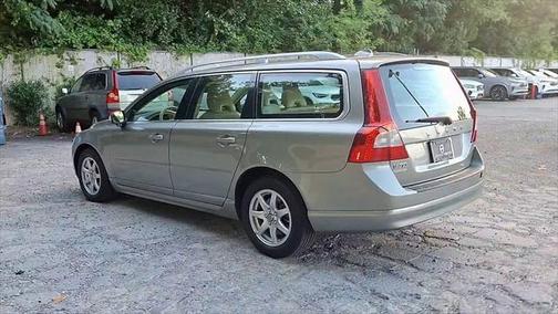 2008 Volvo V70 3.2