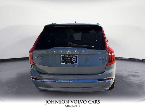 2025 Volvo XC90 Plug-In Hybrid T8 Ultra 7-Seater