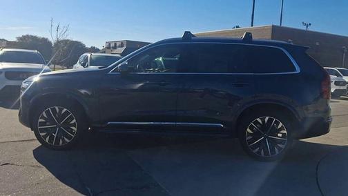 2026 Volvo XC90 B6 Ultra 7-Seater