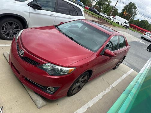 2014 Toyota Camry SE Sport
