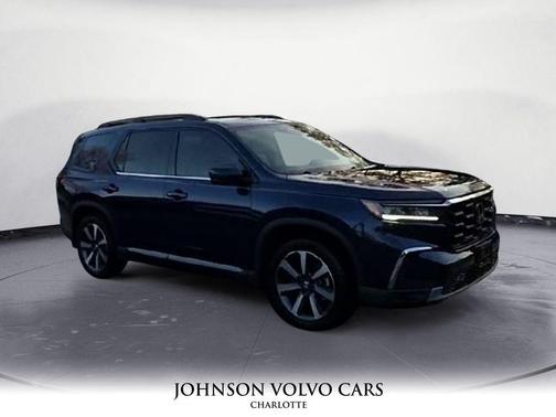 2024 Honda Pilot Touring 8-Passenger