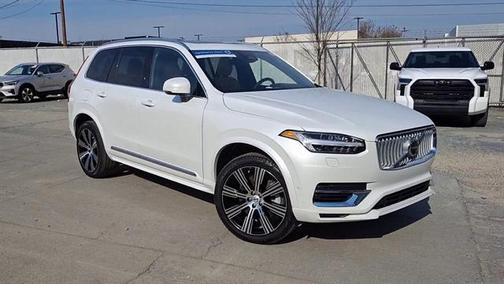 2025 Volvo XC90 Plug-In Hybrid T8 Ultra 7-Seater