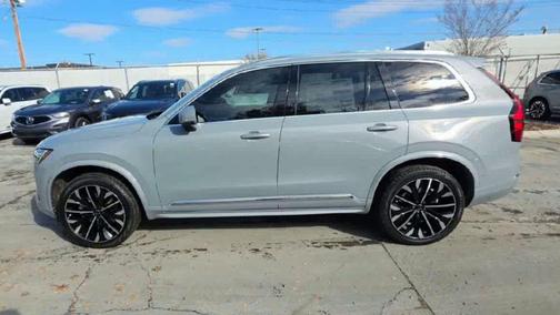 2026 Volvo XC90 B6 Plus 7-Seater