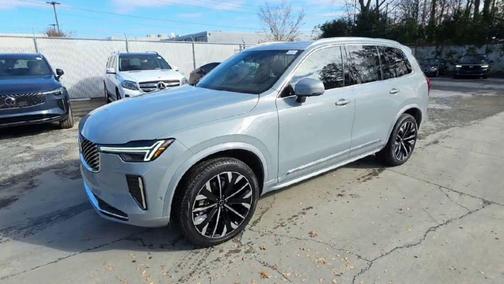 2026 Volvo XC90 B6 Plus 7-Seater