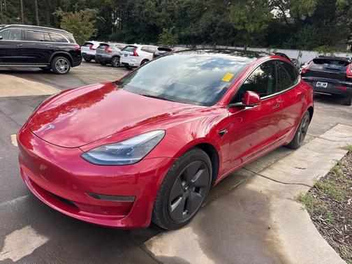 2022 Tesla Model 3 Standard Range