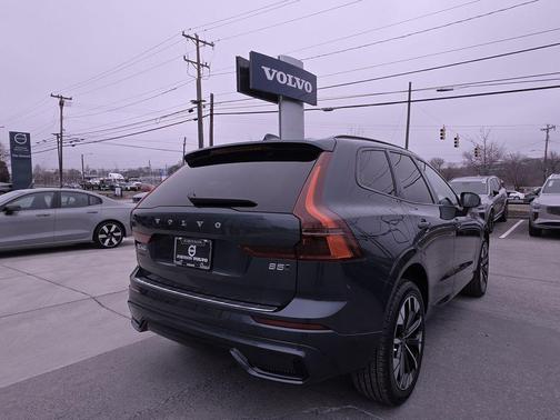 Denim Blue Metallic 2026 Volvo XC60 B5 Ultra