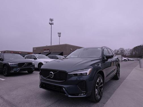 Denim Blue Metallic 2026 Volvo XC60 B5 Ultra