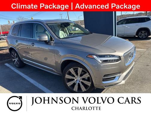 2022 Volvo XC90 T6 Inscription