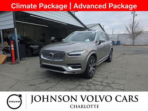 2022 Volvo XC90 T6 Inscription