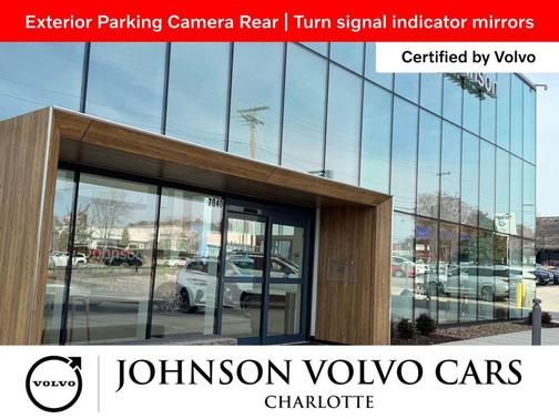 2024 Volvo XC90 B6 Plus Bright Theme 6-Seater