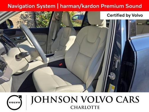 2024 Volvo XC90 B6 Plus Bright Theme 6-Seater