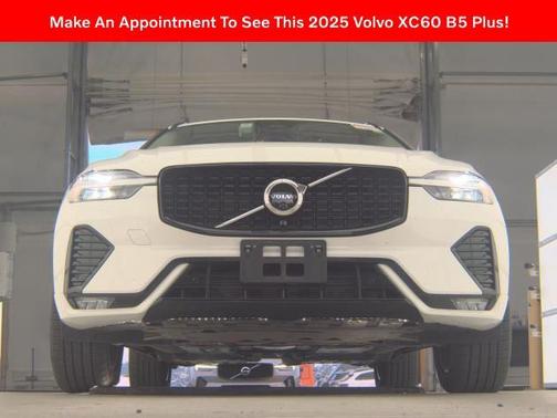 2025 Volvo XC60 B5 Plus