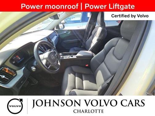 2025 Volvo XC60 B5 Plus