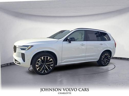 2026 Volvo XC90 B6 Ultra Dark Theme 7-Seater