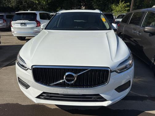 2019 Volvo XC60 T5 Momentum