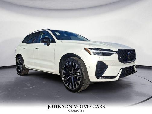 2026 Volvo XC60 B5 Ultra
