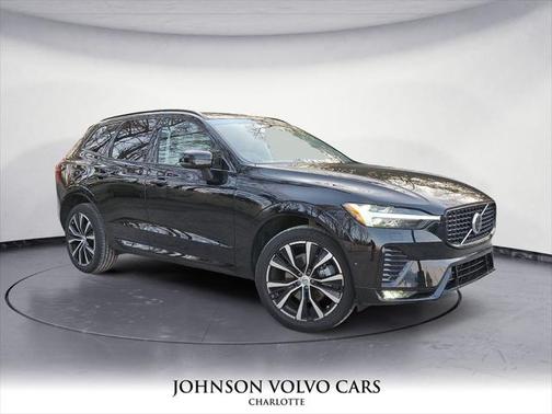 2025 Volvo XC60 Plus