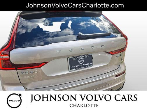 Bright Dusk Metallic 2026 Volvo XC60 B5 Plus