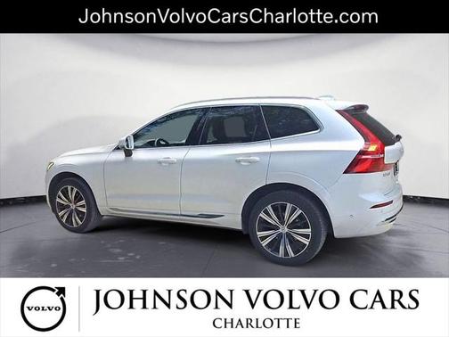 2023 Volvo XC60 B5 Plus Bright Theme