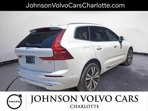 2023 Volvo XC60 B5 Plus Bright Theme